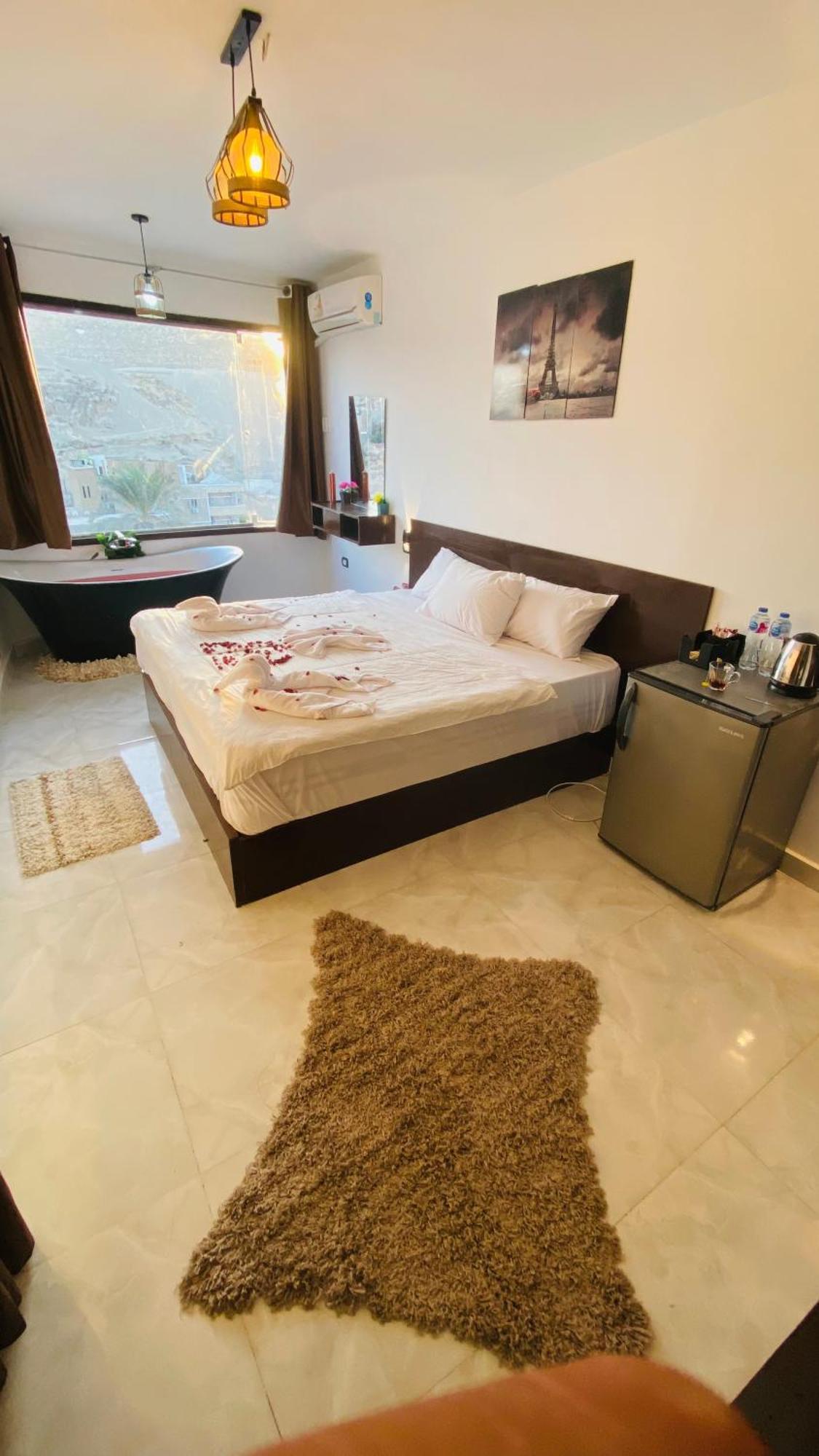 Alba Pyramids View Кайро Екстериор снимка
